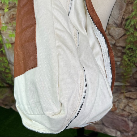 MONSERAT DE LUCCA Instructional Tote in Canvas and Leather - Picture 4 of 11